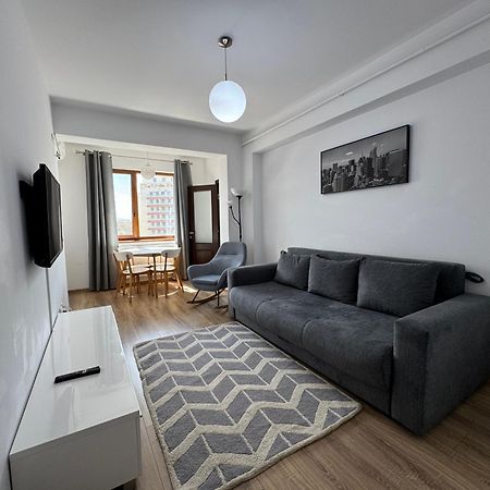 Rivera Apartments - Premium Accomodation Iasi Exteriér fotografie